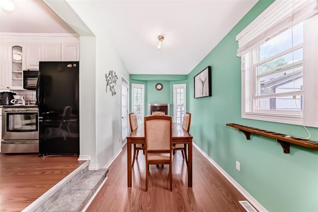 58 Robindale Rd, Winnipeg, MB