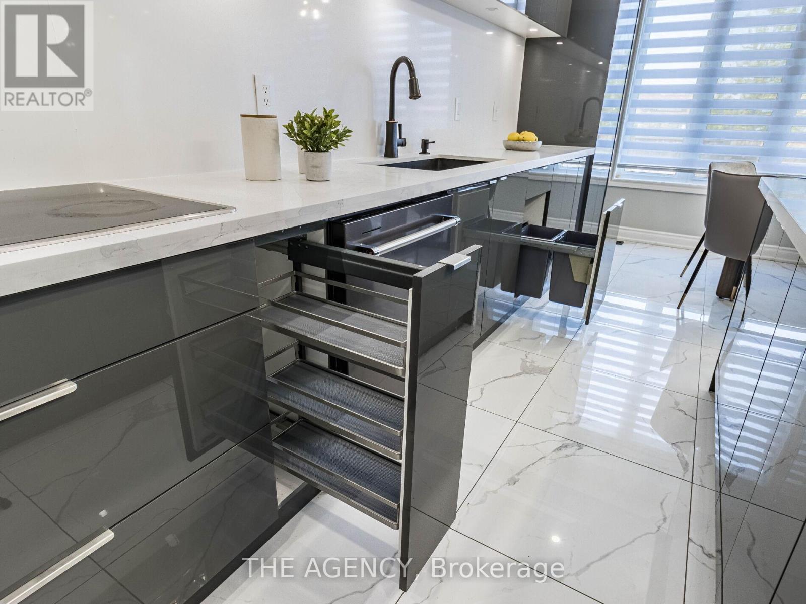 612 Serafini Crescent, Milton, ON