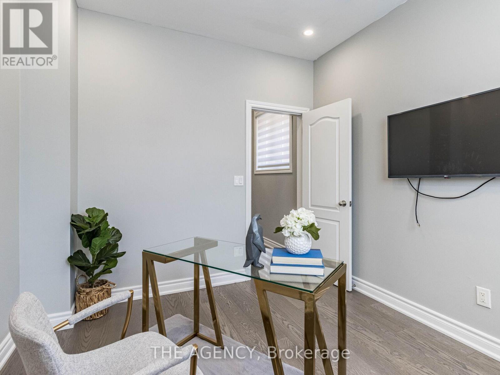 612 Serafini Crescent, Milton, ON