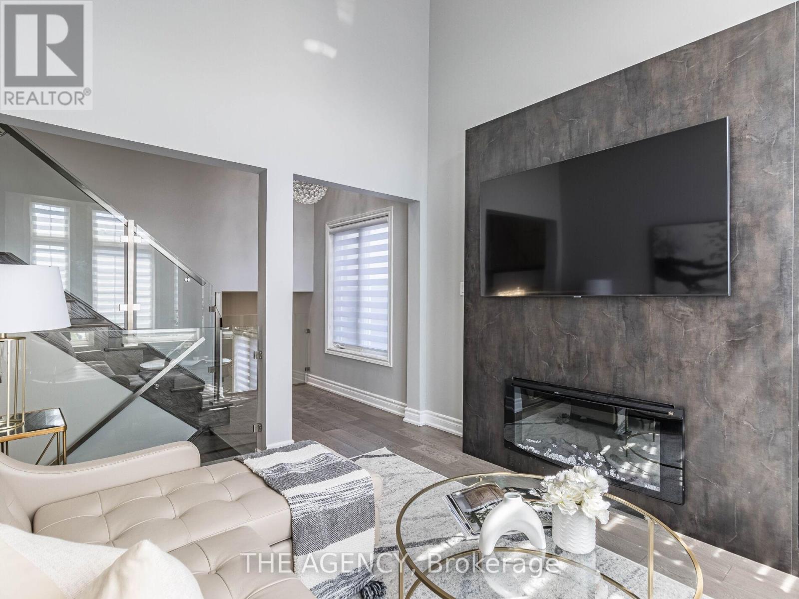 612 Serafini Crescent, Milton, ON