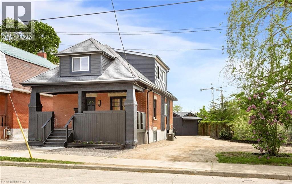 193 Madison Avenue S, Kitchener, ON