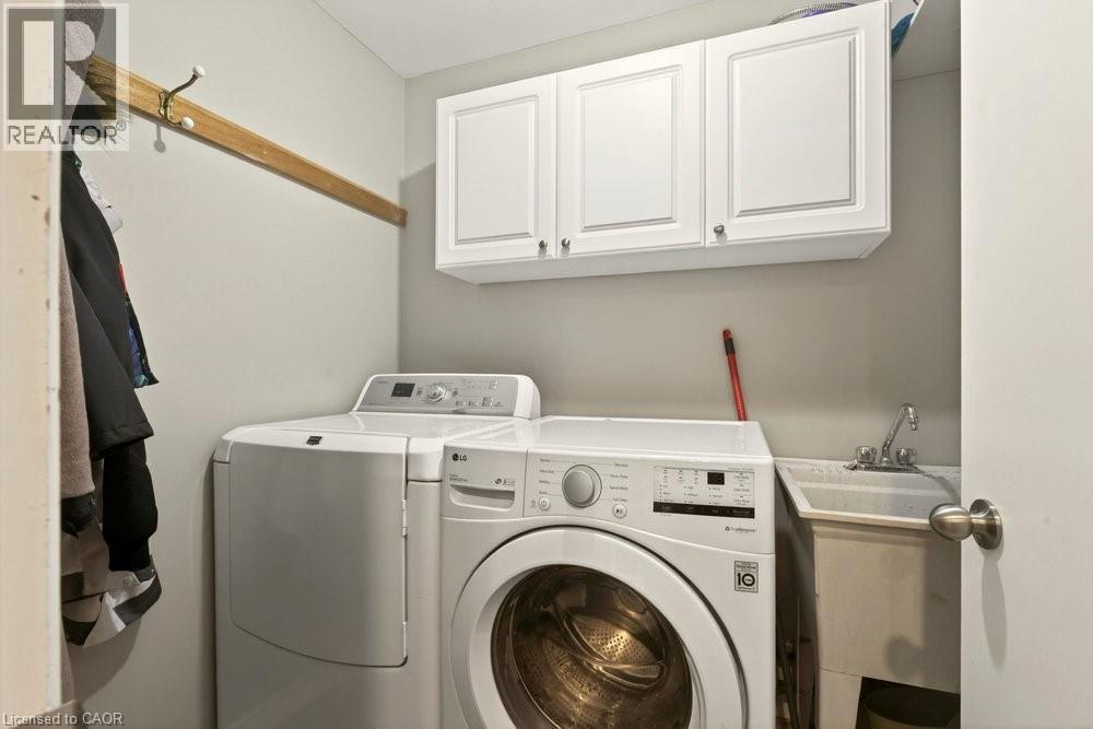 72 Gurnett Drive, Hamilton, ON - Indoor Photo Showing Laundry Room
