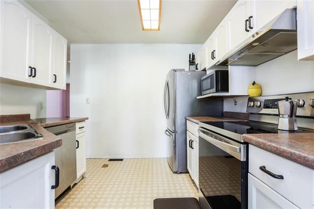 22 Hearthwood Grv, Winnipeg, MB