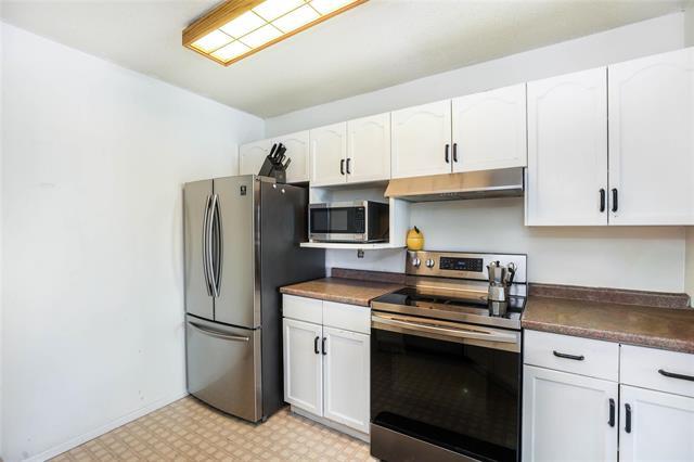 22 Hearthwood Grv, Winnipeg, MB