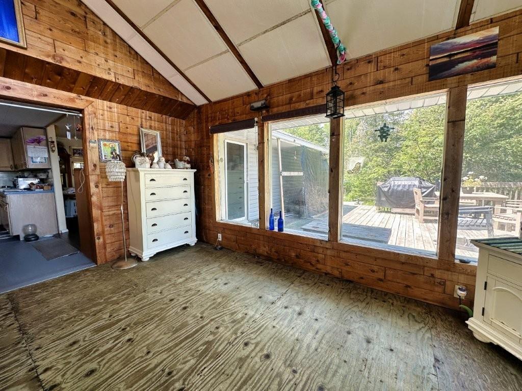 122 Walkinshaw Lake Road, Thunder Bay Unorganized, ON
