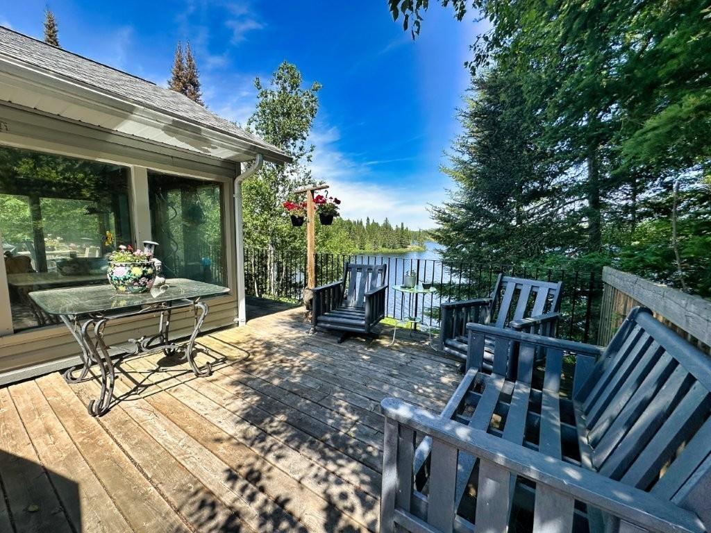 122 Walkinshaw Lake Road, Thunder Bay Unorganized, ON