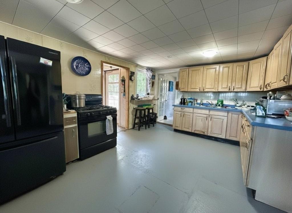 122 Walkinshaw Lake Road, Thunder Bay Unorganized, ON