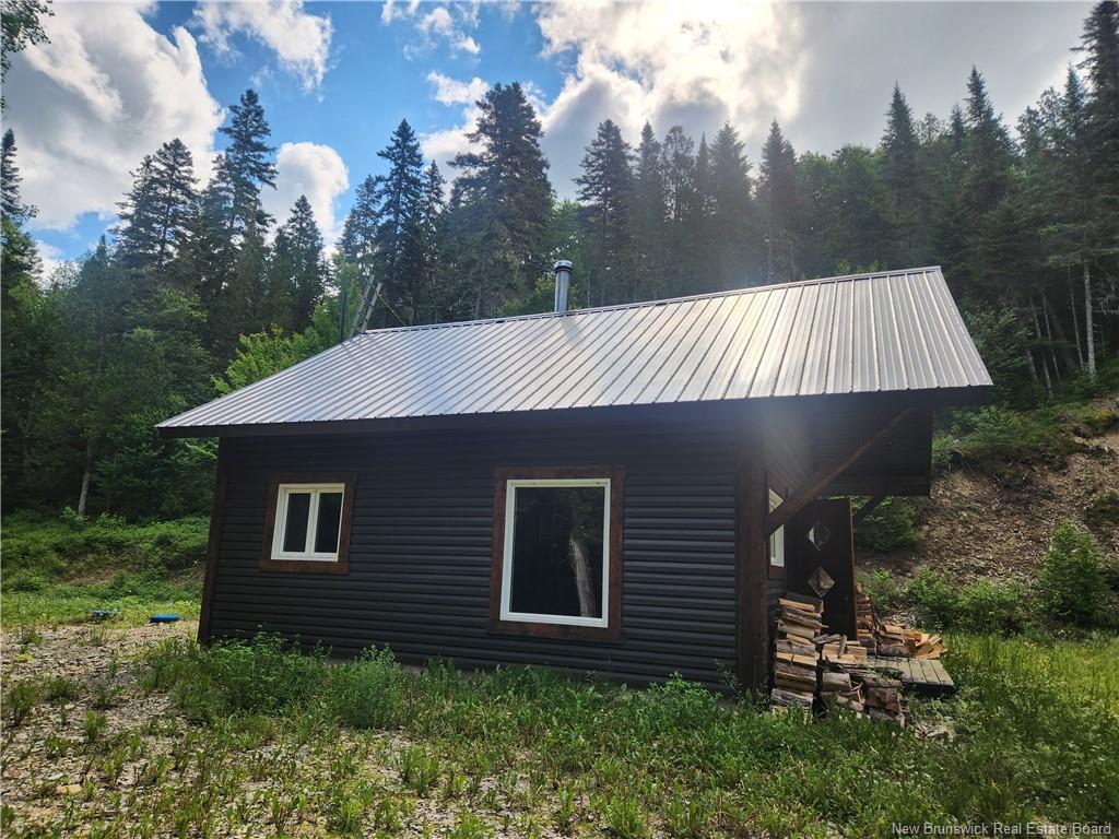 00 A Parent Rd, Saint-Quentin, NB