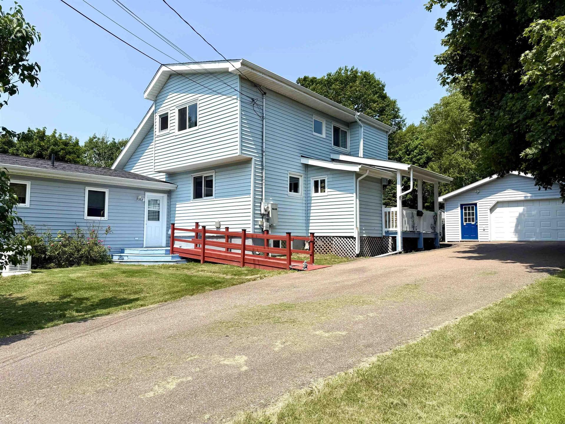 5 Lamy Street, Amherst, NS