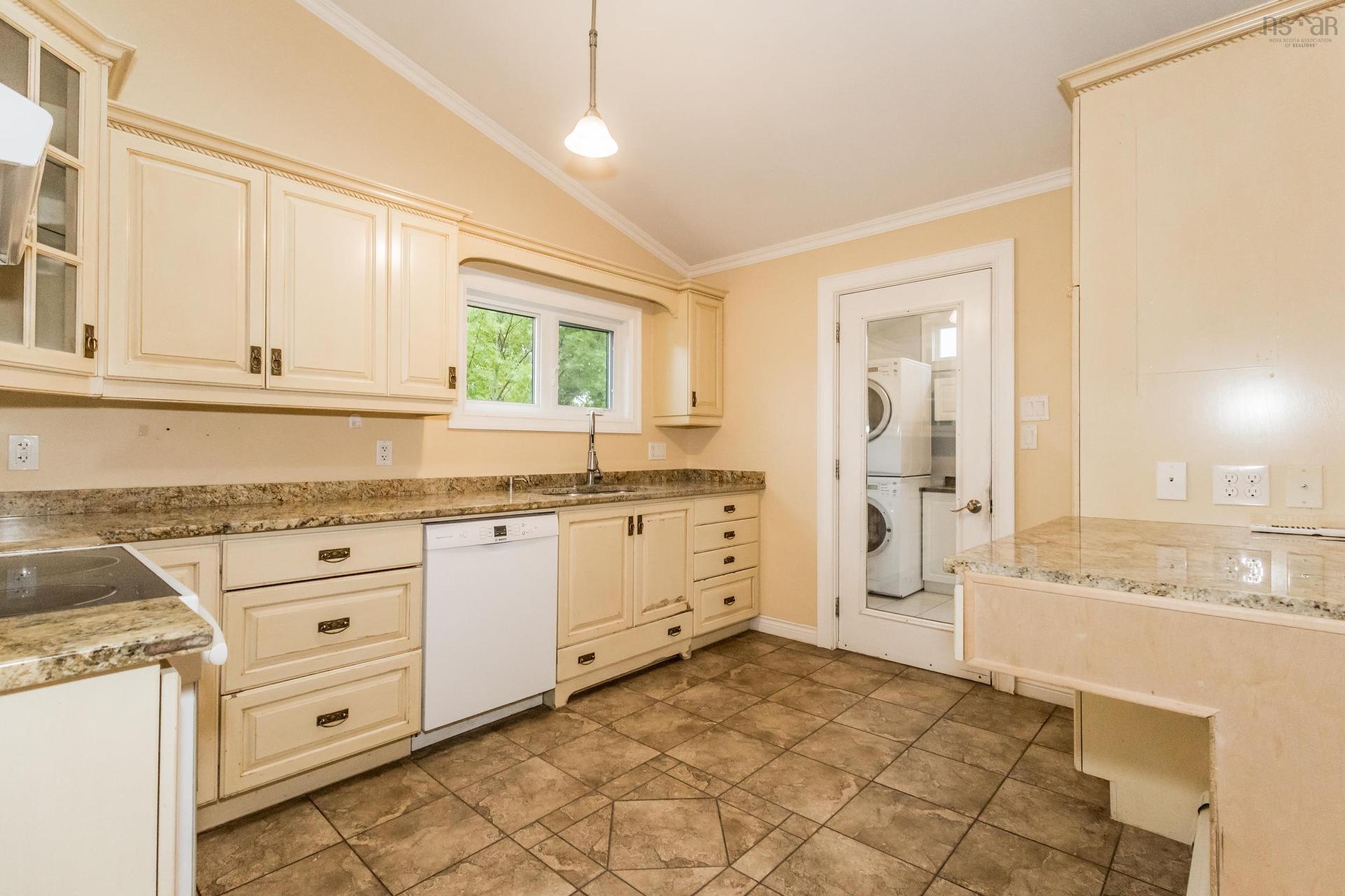 31 Grandview Drive, Wolfville, NS