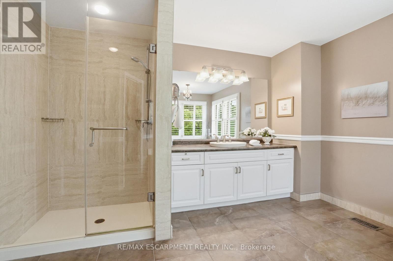 4129 Millcroft Park Drive, Burlington, ON