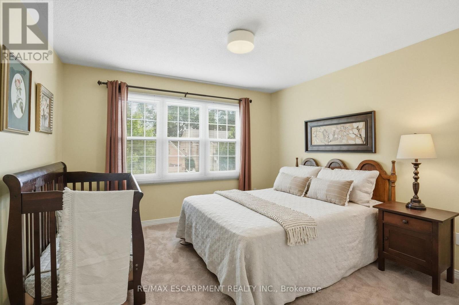 4129 Millcroft Park Drive, Burlington, ON