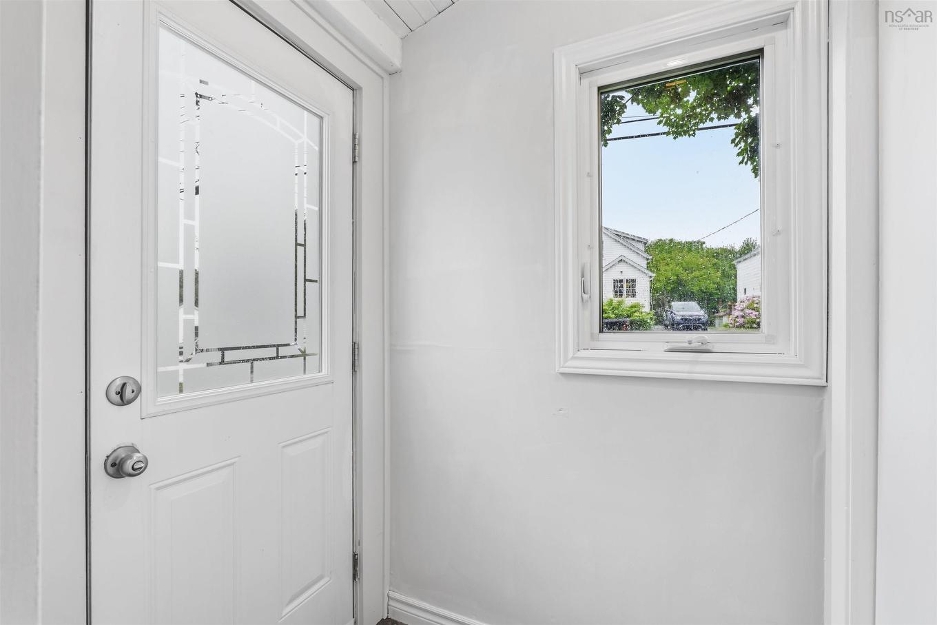 20 Pine Grove Drive, Halifax, NS