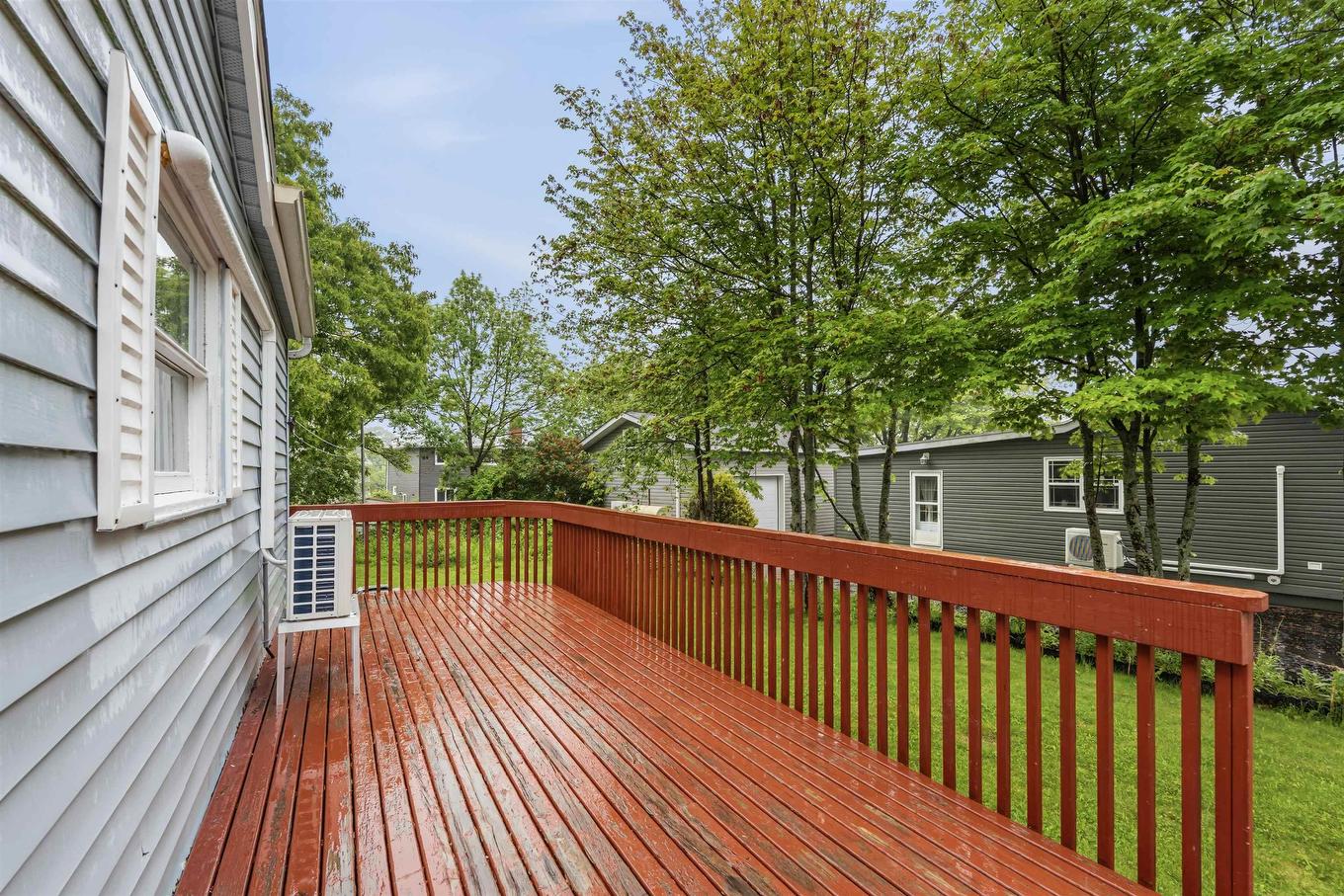 20 Pine Grove Drive, Halifax, NS