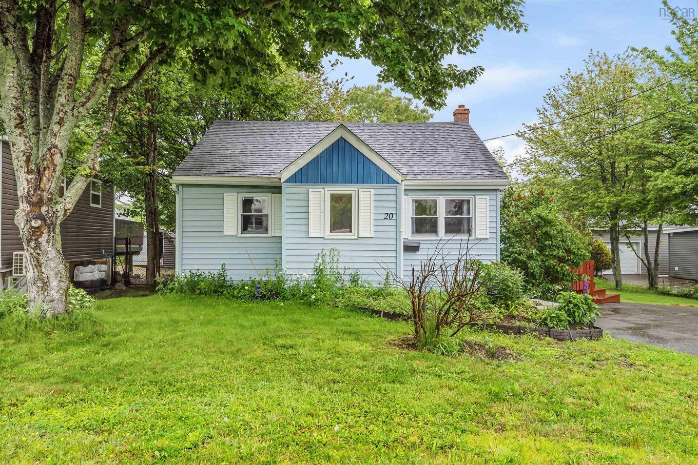 20 Pine Grove Drive, Halifax, NS