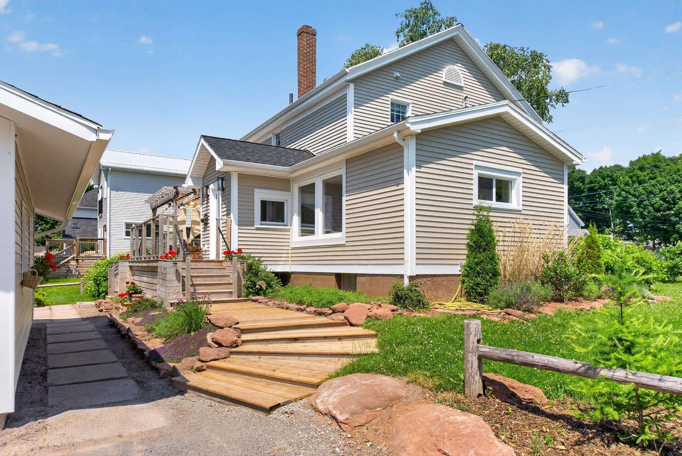 362 Oak Avenue, Summerside, PE