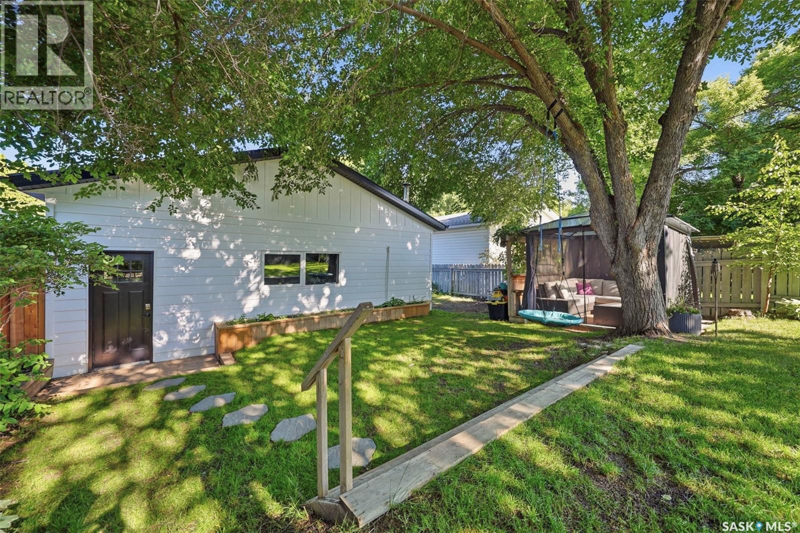 1214 Elevator Road, Saskatoon, SK