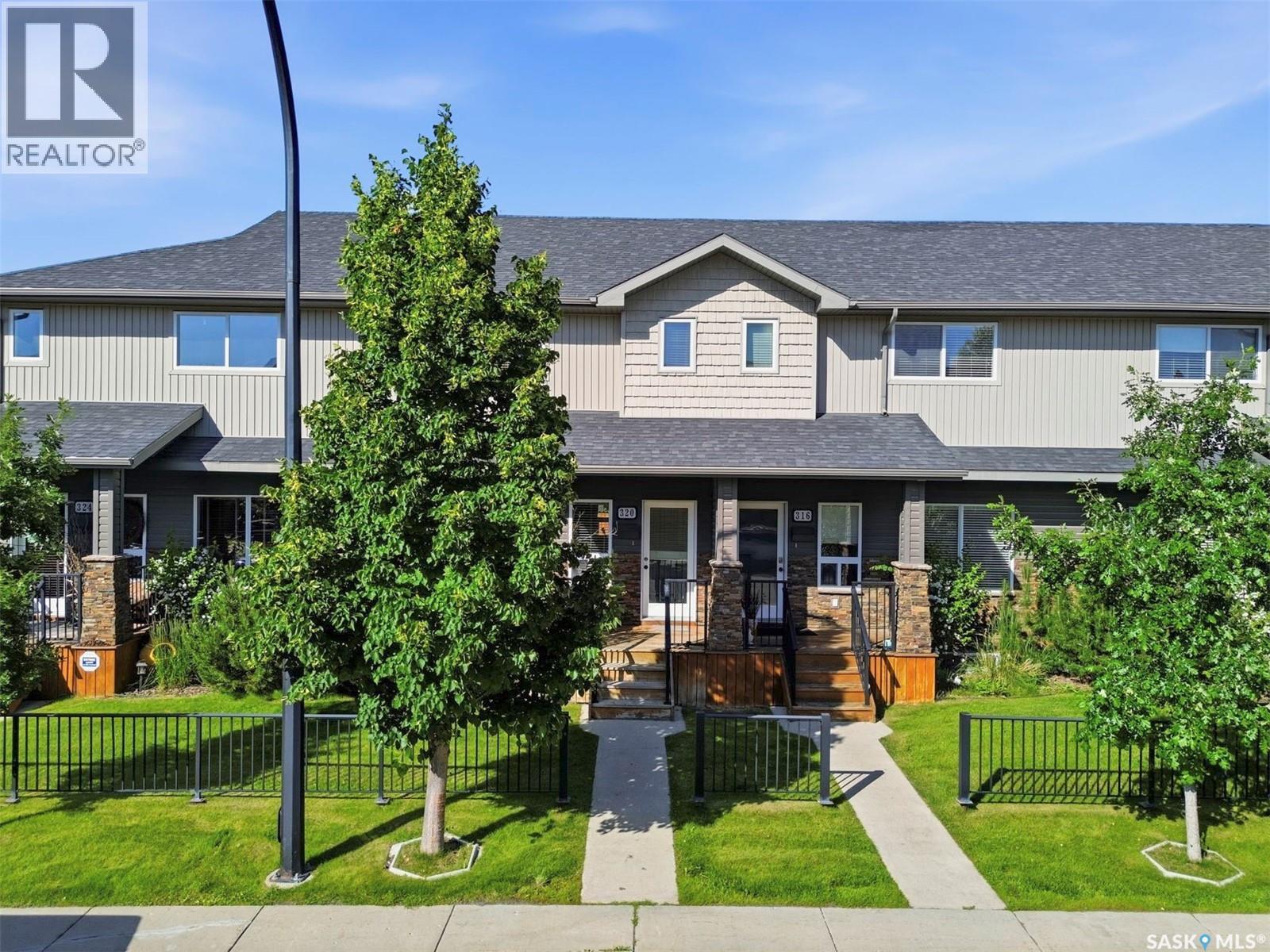320 Willowgrove Lane, Saskatoon, SK