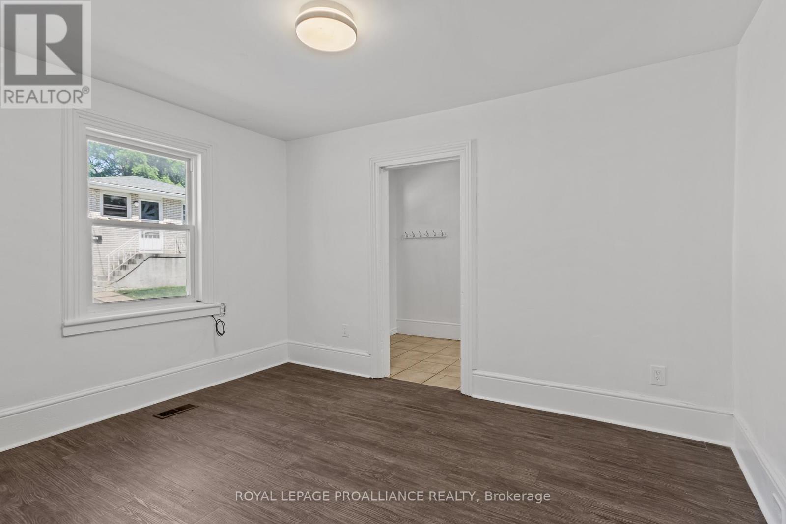 99 Chatham Street, Kingston (East Of Sir John A. Blvd), ON