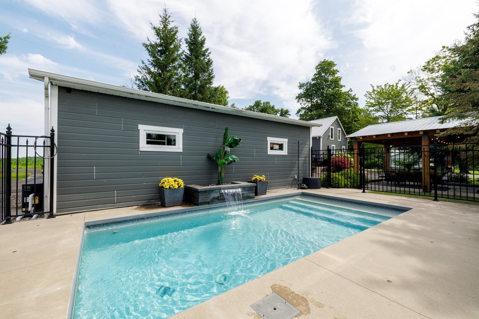 Pool - 81 Route 223, Lacolle, QC - Outdoor With In Ground Pool