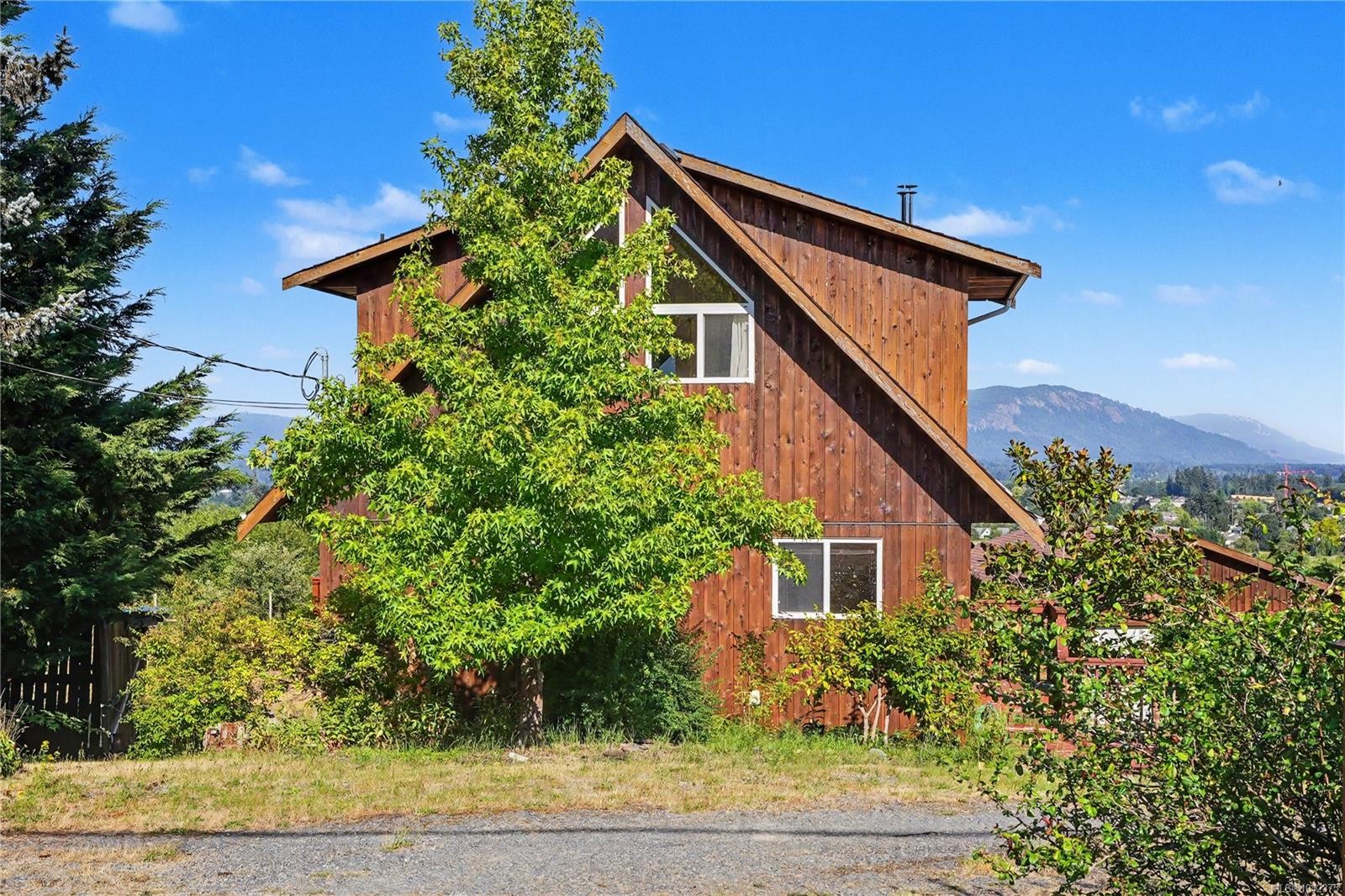 6285 North Rd, Duncan, BC
