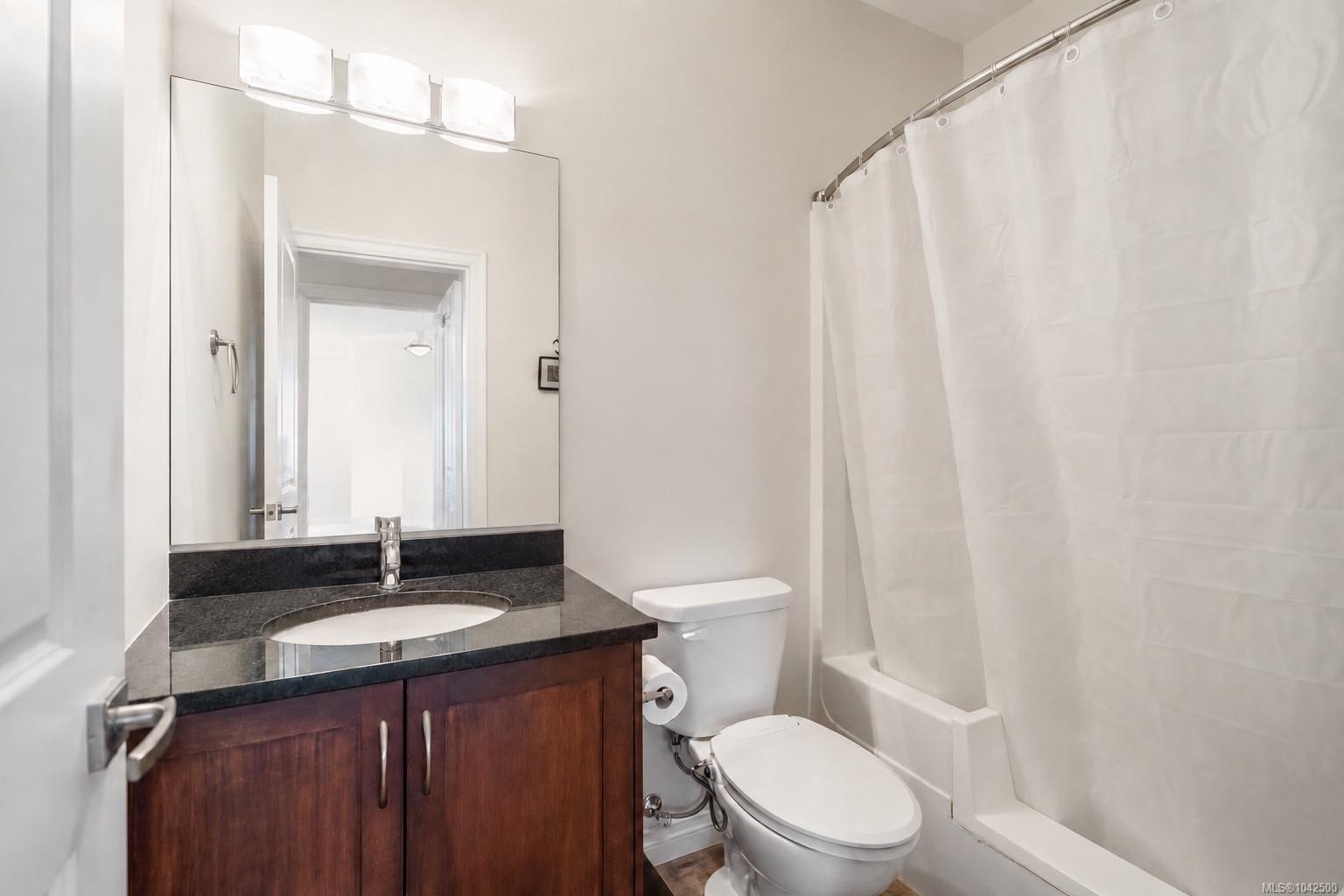 #308-9751 Fourth St, Sidney, BC