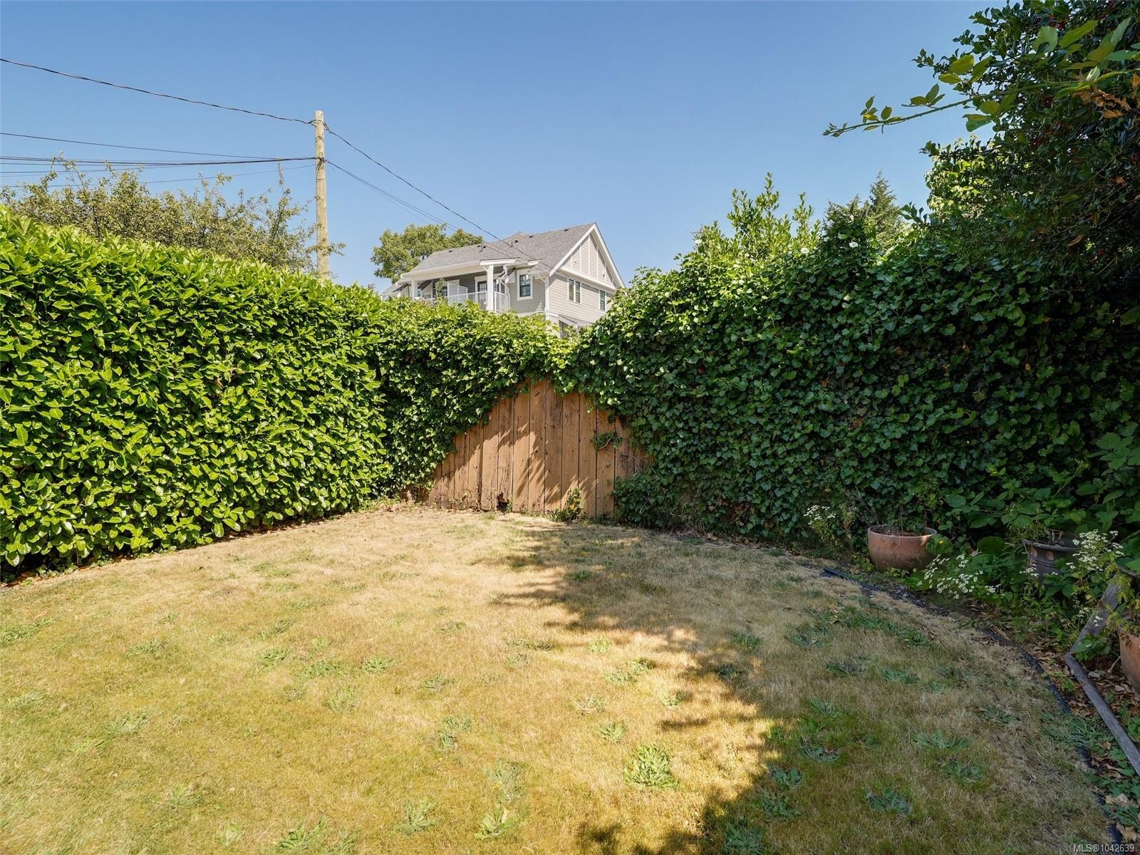 1230 Richardson St, Victoria, BC