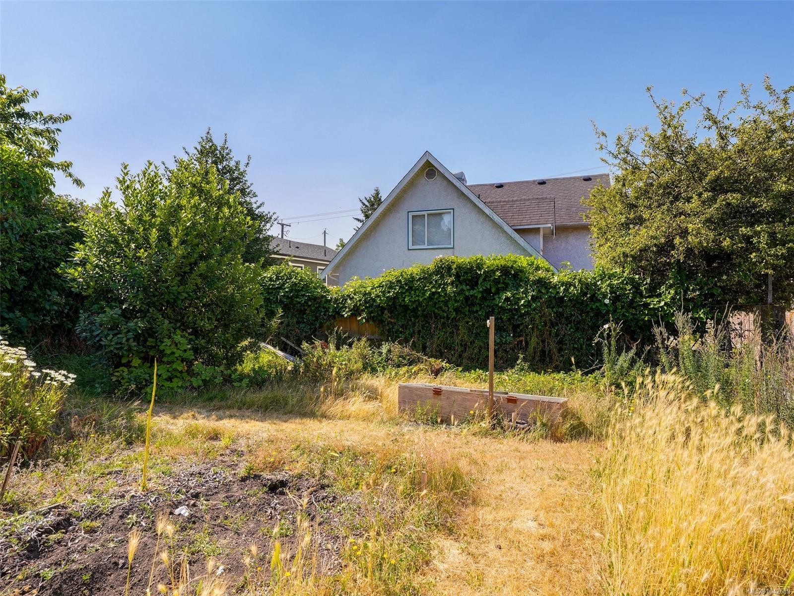 1230 Richardson St, Victoria, BC