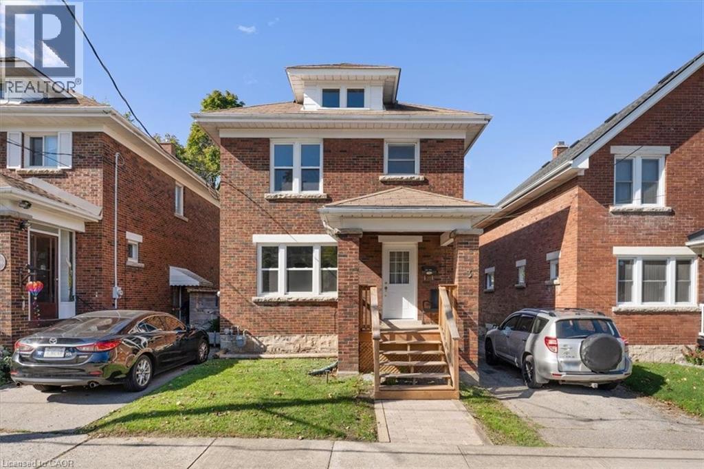 3 Carleton Street S Unit# Main, Thorold, ON