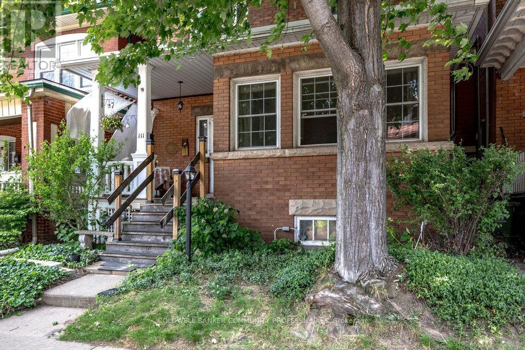 111 Spadina Avenue, Hamilton, ON
