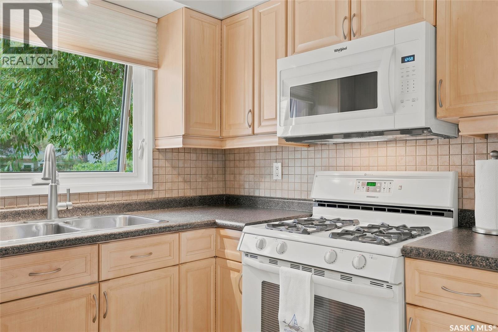 2964 Cumberland Avenue S, Saskatoon, SK