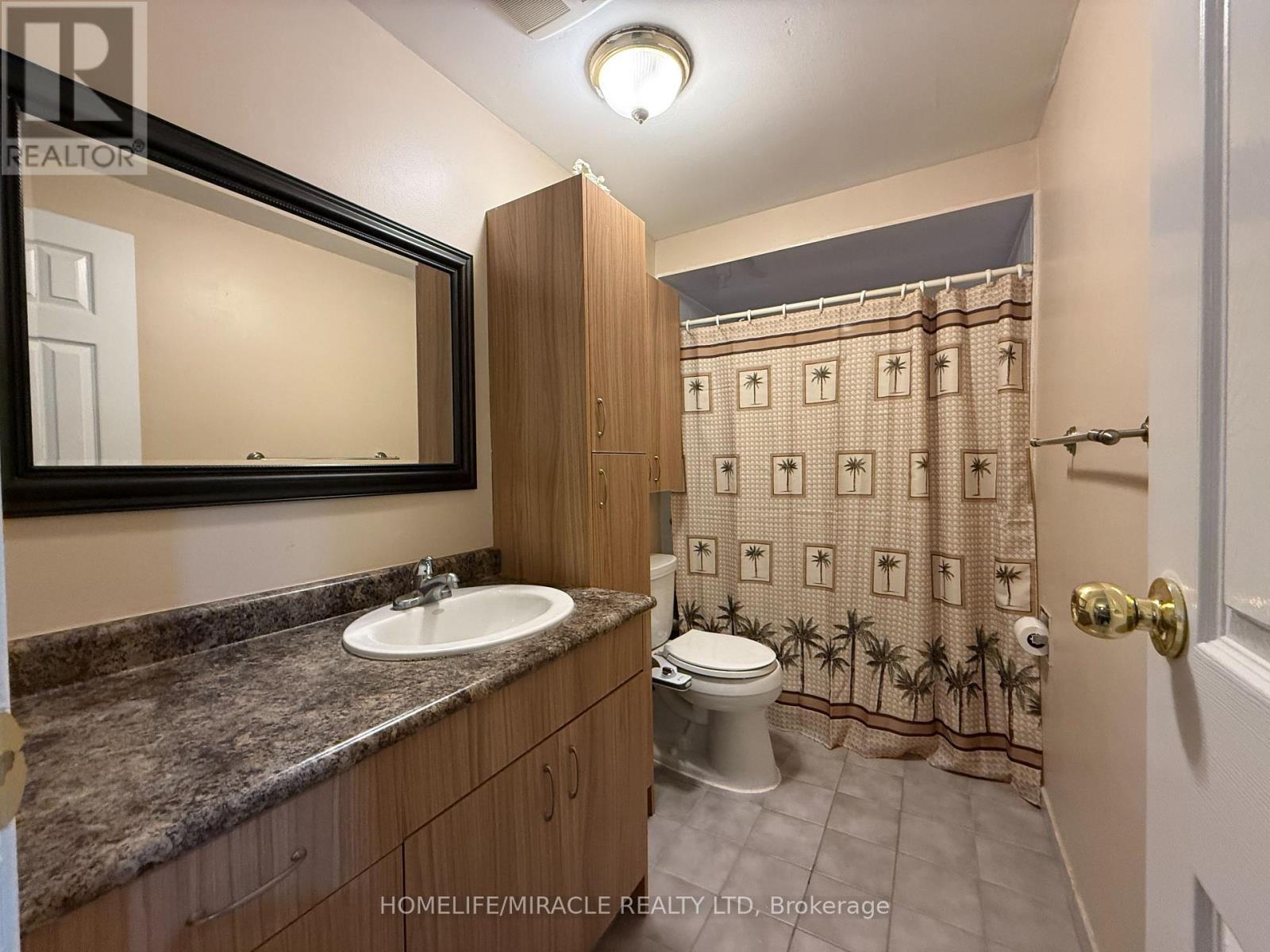 163 Mabley Crescent, Vaughan, ON