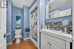 Main Floor Bathroom - 