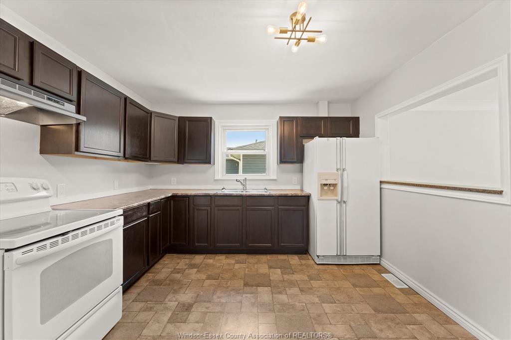 1740 Jefferson, Windsor, ON