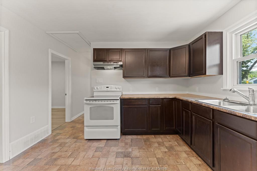 1740 Jefferson, Windsor, ON