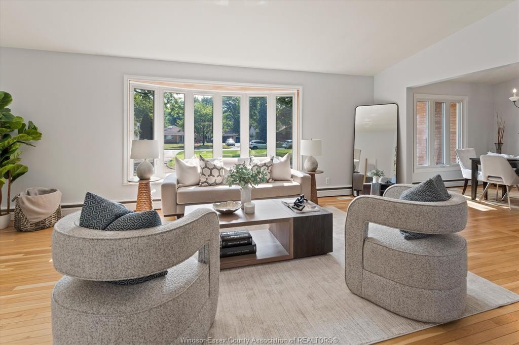 3740 Ouellette, Windsor, ON