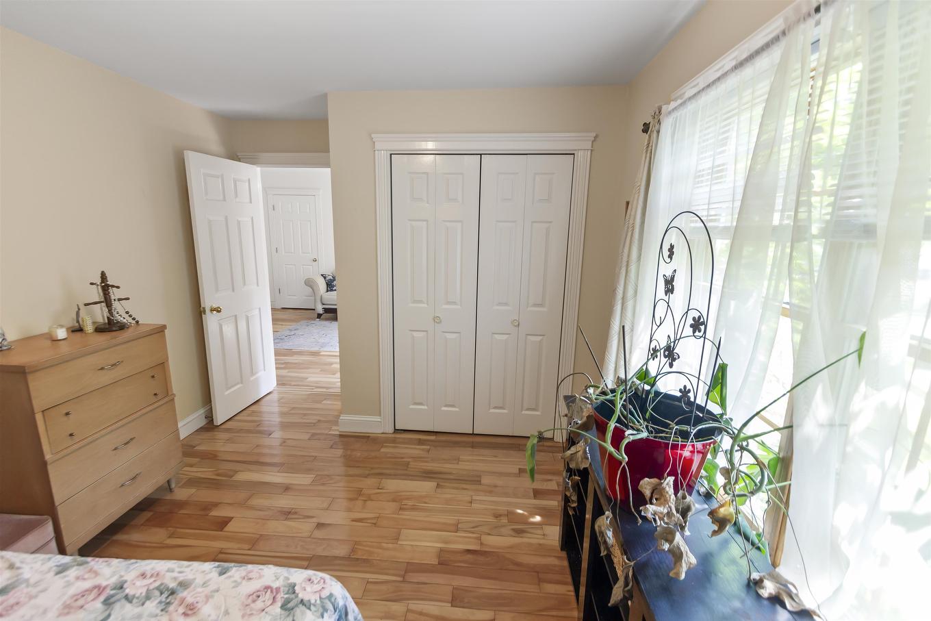 1 202-204 Euston Street, Charlottetown, PE