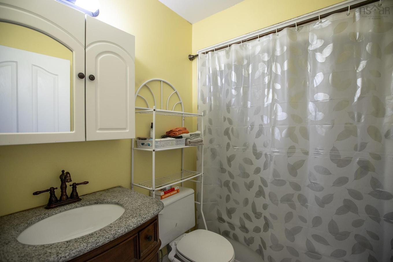 15 Daun Avenue, Enfield, NS