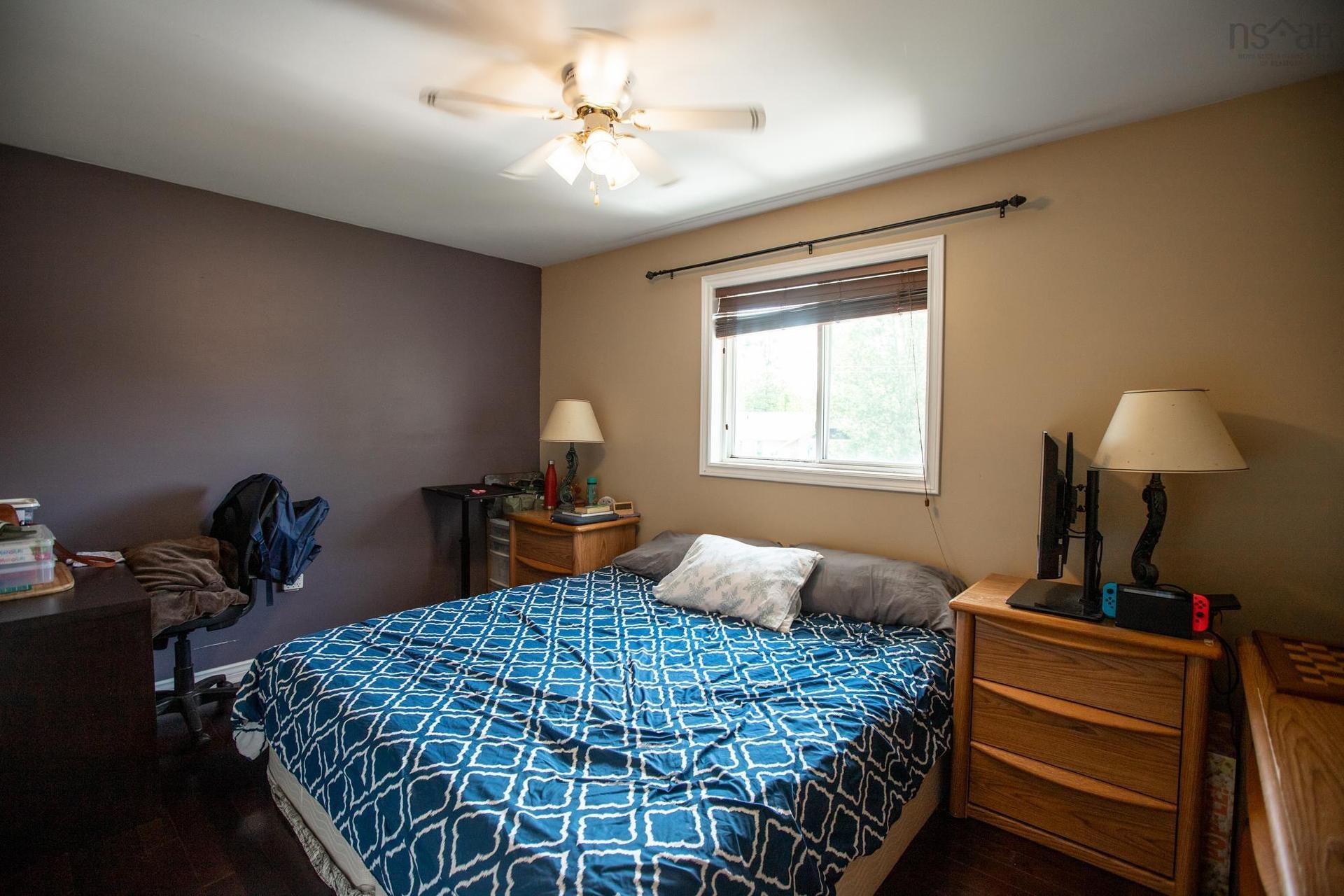 15 Daun Avenue, Enfield, NS