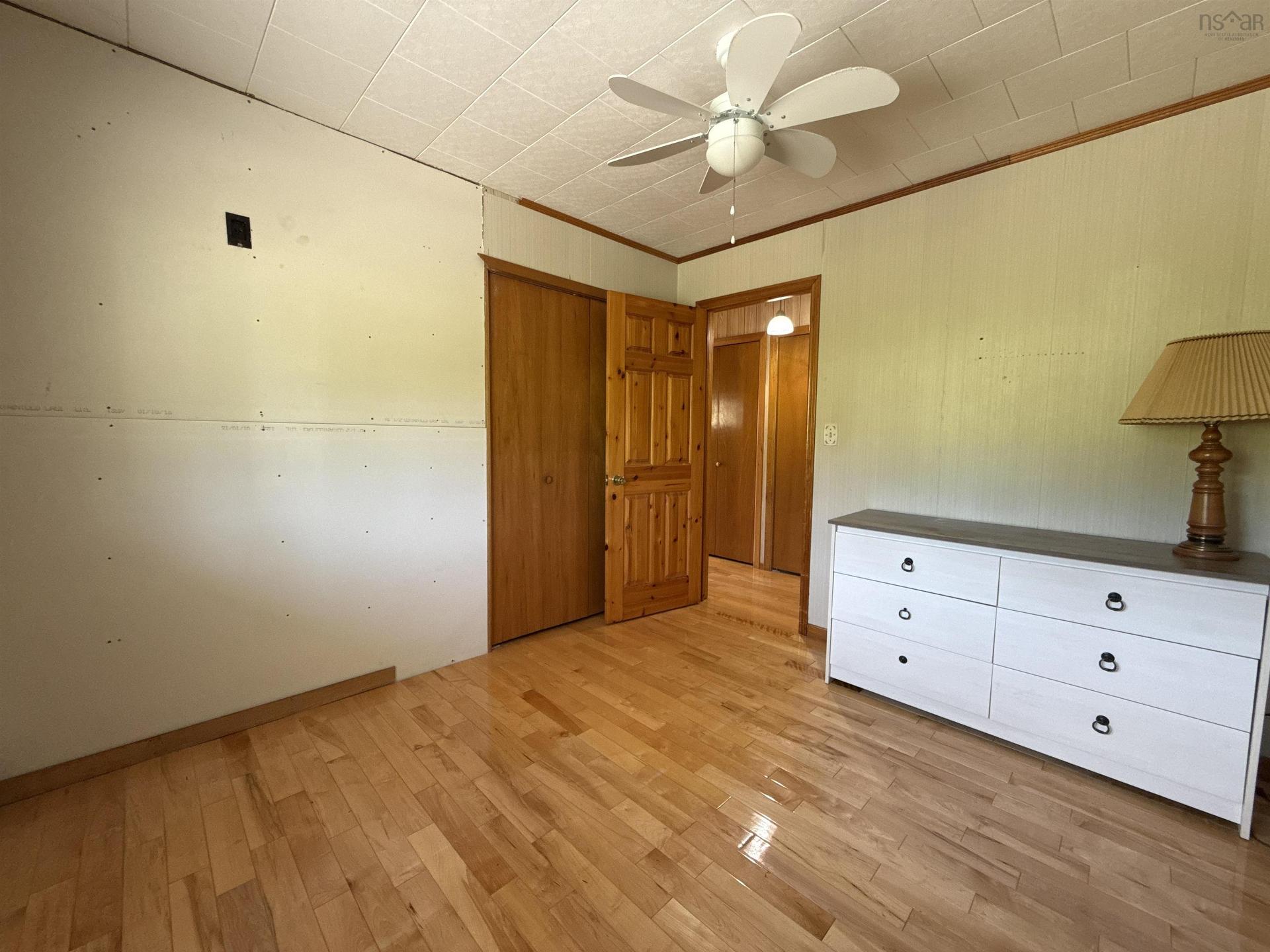 22807 Highway 7, Sheet Harbour, NS