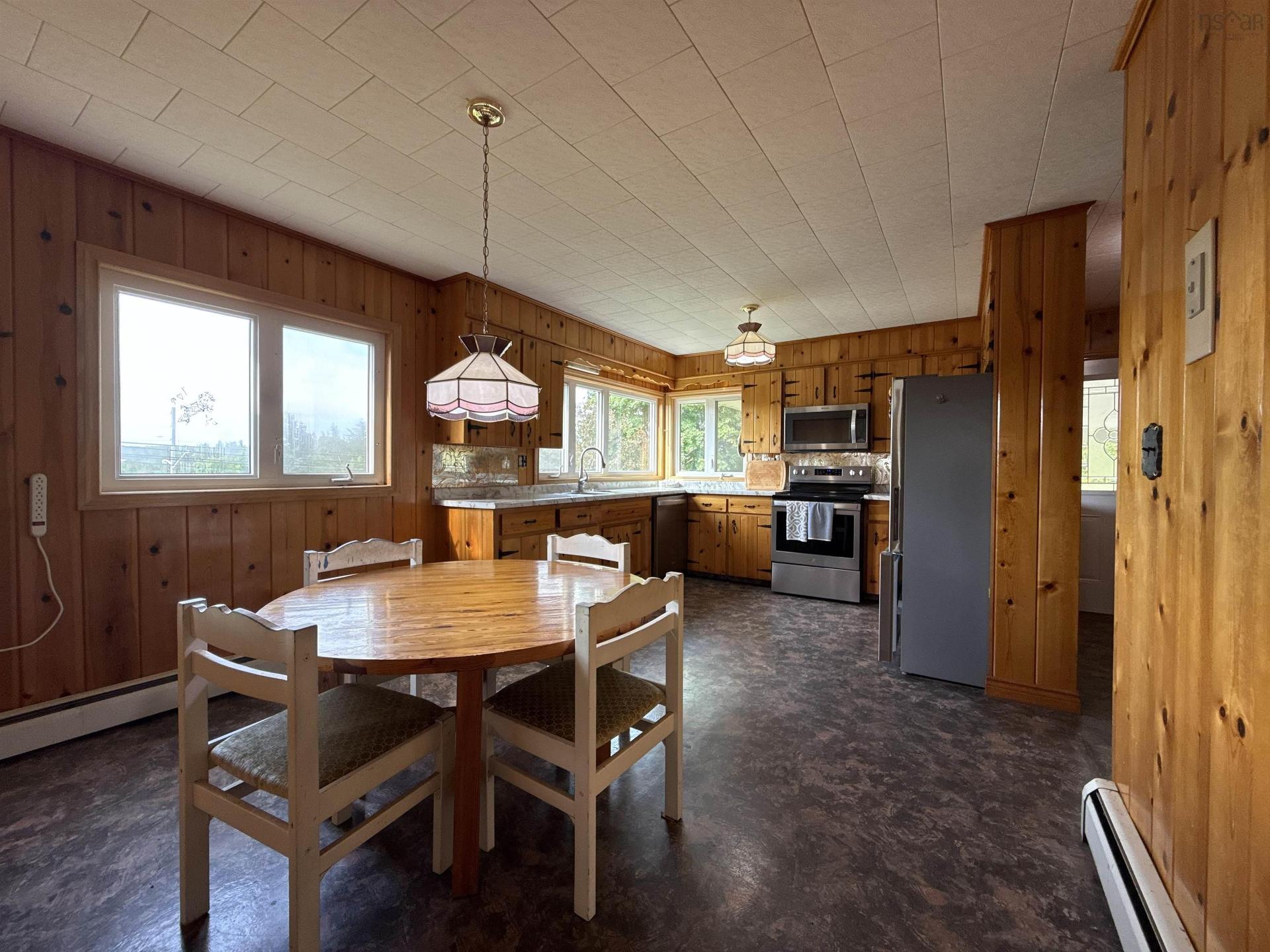 22807 Highway 7, Sheet Harbour, NS