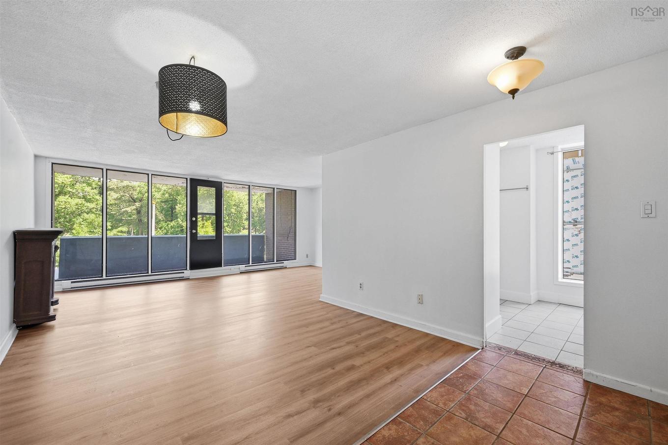 210 5959 Spring Garden Road, Halifax, NS