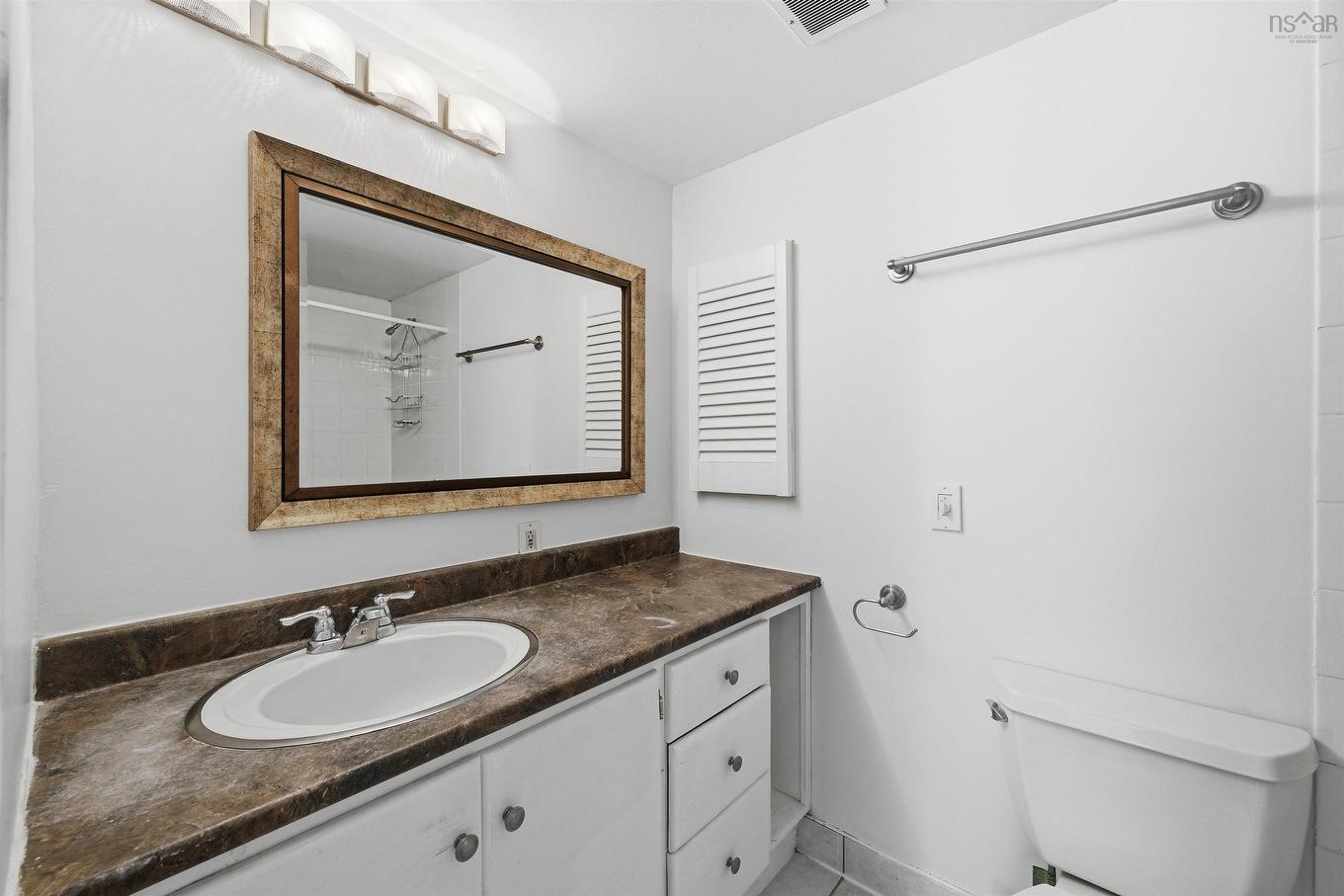 210 5959 Spring Garden Road, Halifax, NS