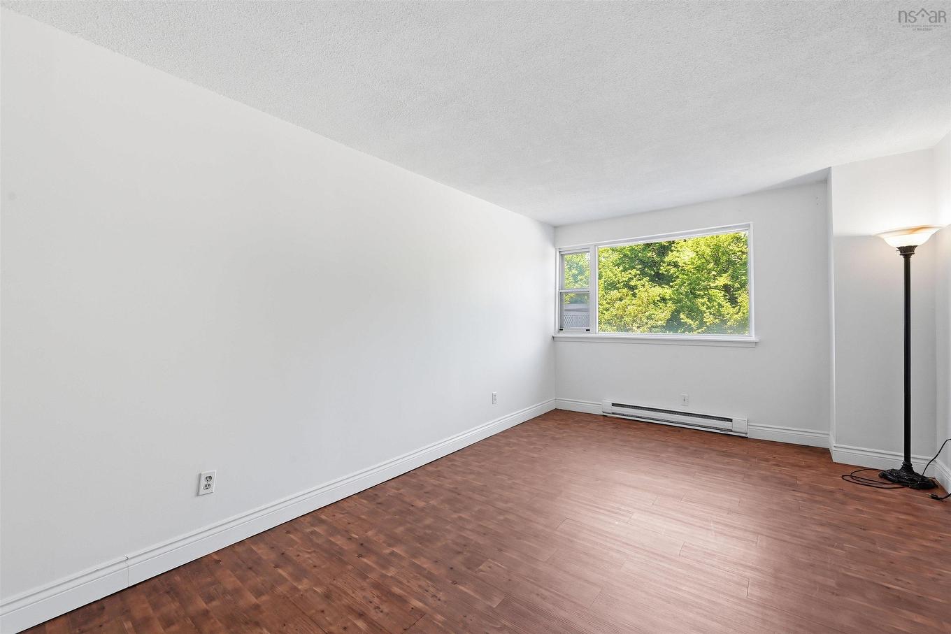 210 5959 Spring Garden Road, Halifax, NS