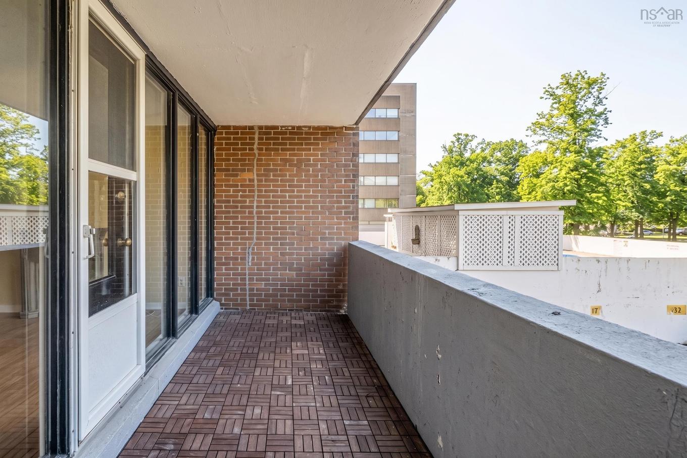210 5959 Spring Garden Road, Halifax, NS