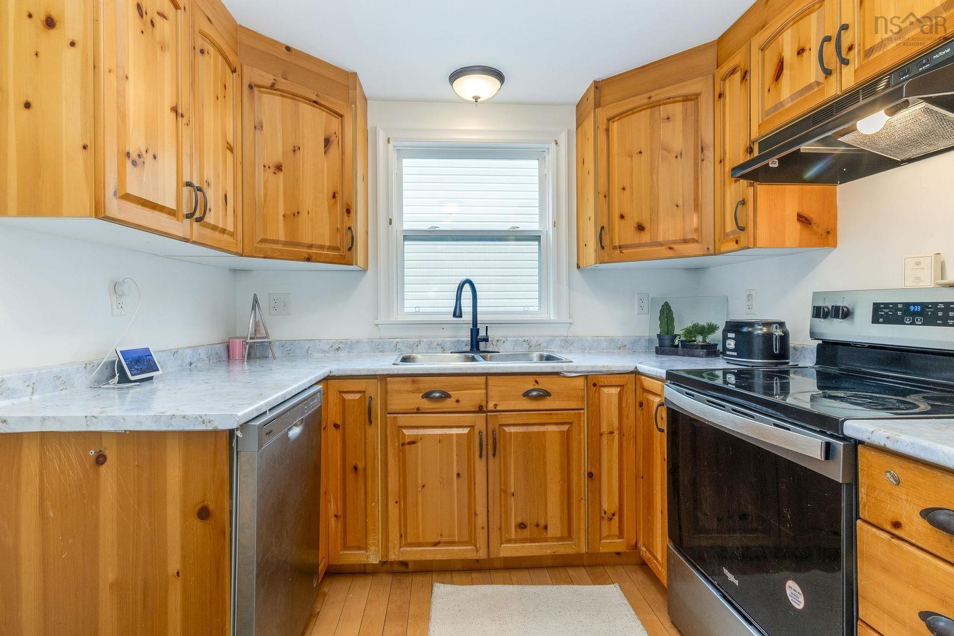 103 Rufus Avenue, Halifax, NS
