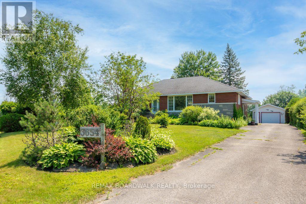 3654 Navan Road, Ottawa, ON