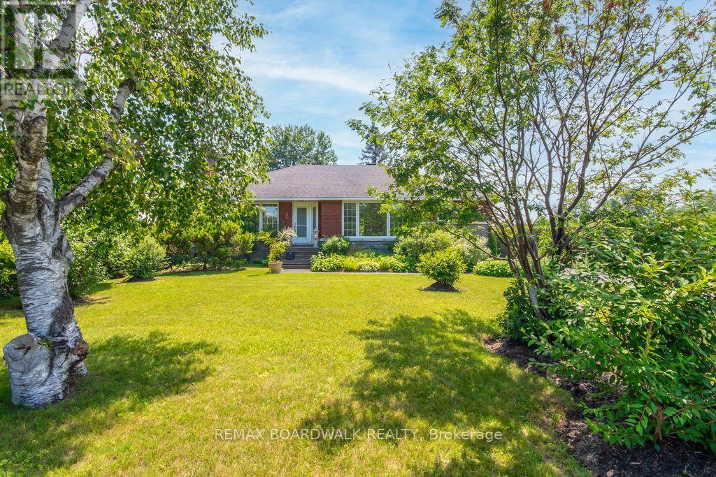 3654 Navan Road, Ottawa, ON
