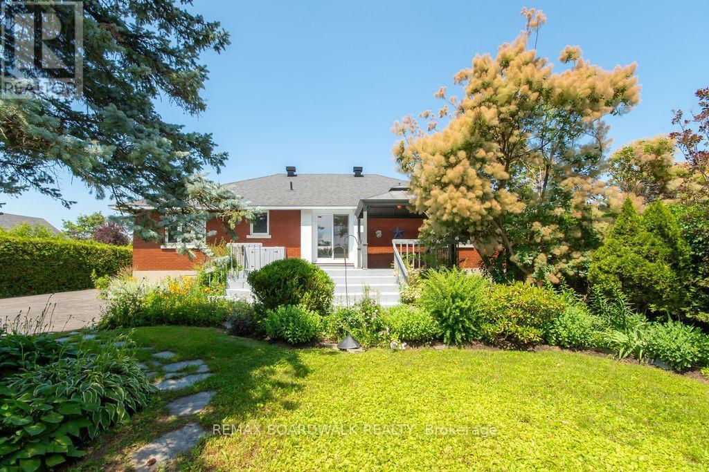 3654 Navan Road, Ottawa, ON
