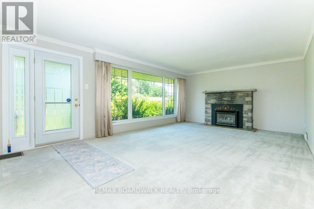 3654 Navan Road, Ottawa, ON